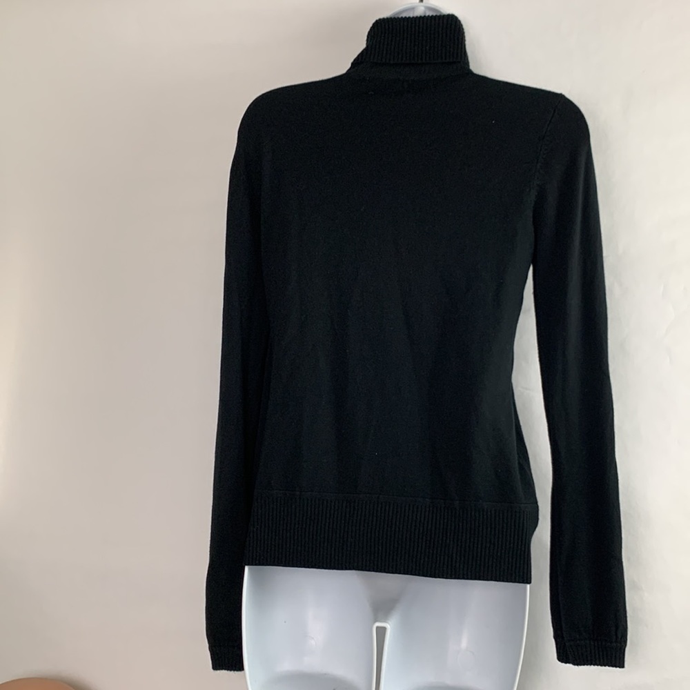 Universal Thread Black Turtleneck Long Sleeve Sweater Size M - Picture 4 of 5